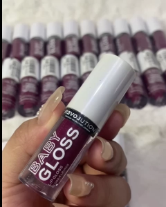 Relove by Revolution Baby Gloss Lip Gloss with Hyaluronic Acid Smoothes and Hydrates Lips Super 2.2mL