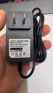 Sạc Pin Áo Quạt Điều Hòa Cao Cấp DC 8.4V/1.5A và 8.4V/2A Sạc Nhanh Dùng Cho Tất Cả Các Hãng Áo Điều Hòa