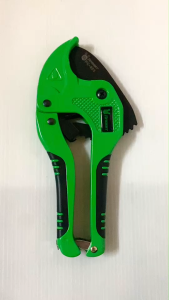 กรรไกรตัดท่อพีวีซี (Pvc Pipe Cutting) RABBIT TOOLS