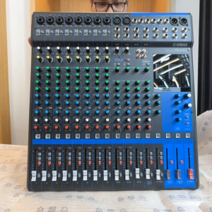 (ของแท้) YAMAHA MG16XU มิกเซอร์อนาล็อก 16 ช่อง เสียบไมค์ได้ 8 ช่อง มีเอฟเฟคดิจิตอลในตัว AT Prosound