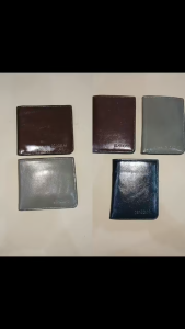 Deabolar Dompet Uang Lipat Tebal Y208 Bahan Sintetis Kilat Lilin Dengan Zipper Tempat Koin Pria Wanita