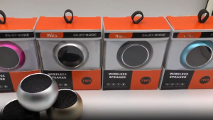 TWS Mini metal Bluetooth Wireless speaker with heavy bass high fidelity /USB & TF card reader for MP3/ phone