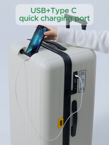 CECE Suntory Luggage / High Quality PolyCarbonate / Cabin Size to Large Capacity Size / Cream White