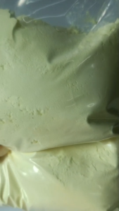 กำมะถันสำหรับพืช แบ่งบรรจุ ่ช่วยในการสร้างคลอโรฟิลล์และสังเคราะห์โปรตีน ไล่แมลง ป้องกันงู