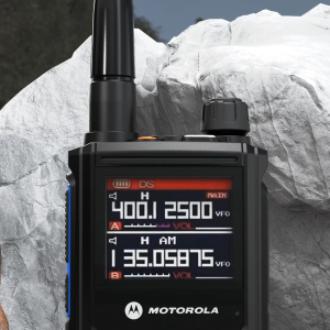 GP338 Plus Motorola Two Way Radio Walkie Talkie Long Range 15KM high-power 15W high-capacity 6800mAh type c charging Dual Band AM/FM IP54 waterproof LED flashlight Handheld walkie-talkie Suitable for outdoor/hotel/school/construction site