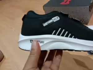 Sepatu Sekolah Anak Laki-laki Warna Hitam Perekat Usia PAUD TK SD SMP-KIDZTUBS1504