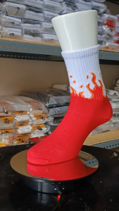 Raxen - Kaos Kaki Oldschool Skate Motif Api Untuk Pria Dan Wanita Dewasa