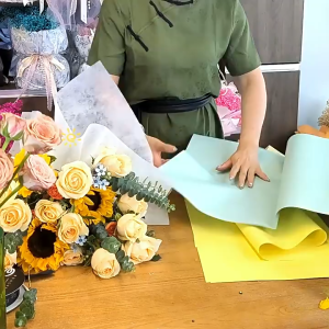 Flower Wrapping Paper Full Color Cellophane Kertas Buket Bunga Warna Solid KB6309