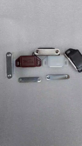 แม่เหล็กติดประตู ติดมุ้งลวด แม่เหล็กดูดประตู กันชน