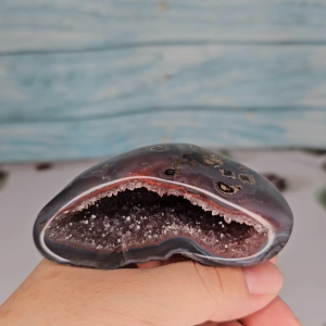 CrystaLuver PVC 7 Natural Amethyst crystal - money bag