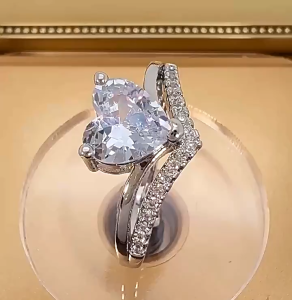 Women 925 Sterling Silver Crystal Love Heart Shaped Ring Bridal Wedding Jewelry
