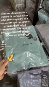 Kaos pria wanita dewasa atasan kaos distro wanita bahan katun 24s