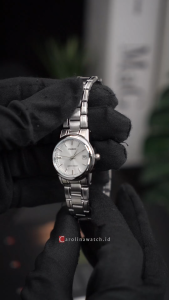 Jam Tangan Wanita Casio General LTP-V002D-7A Silver Dial Stainless Steel Strap