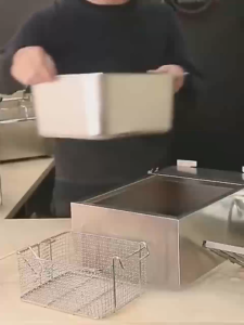 GO SHOP หม้อทอดไฟฟ้า เตาทอดไฟฟ้า ขนาด 6 ลิตร หม้อทอดเพื่อการพาณิชย์ Deep fryer หม้อทอด เตาทอด