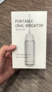 Tăm nước thông minh hãng SiillK WP-J21-03 có thể gập gọn