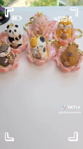 Móc Khóa Capybara Shiba Corgi Gấu Trúc Ngồi Hoa Sen Gõ Mõ Quà Tặng Móc Chìa Khóa