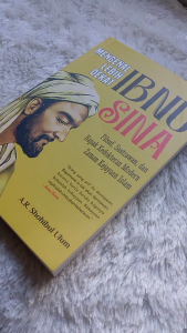 {\n \"article\": \" Buku MENGENAL LEBIH DEKAT IBNU SINA : FILSUF SASTRAWAN DAN BAPAK KEDOKTERAN MODERN ZAMAN KEJAYAAN ISLAM - Anak Hebat Indonesia
