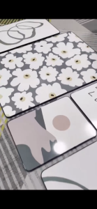 นอร์ดิกที่เรียบง่ายขนาดเล็กสีเขียวสดเรขาคณิตนามธรรมดอกไม้และพืชผสมผสานเฉพาะภาพวาดตกแต่ง 5 กรอบรูปรวมกัน