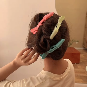 Bộ 5 kẹp cá sấu kẹp mỏ vịt giúp chia tóc hỗ trợ quá trình tạo kiểu tóc