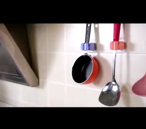gantungan sapu mop jepitan sapu mop holder sapu mop tempel alat jepit sapu mop L12