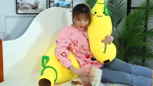 【COD】Banana Doll Plush Toy Long Banana Pillow Birthday Gift Stuffed Toy Cute Pillow Plushie Doll Sleeping Doll