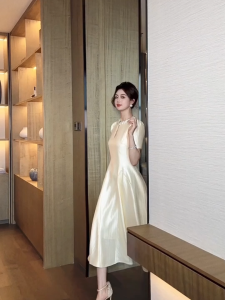 ZYHT EraVogue เดรสผู้หญิง เดรสสีครีม เดรสทรงเอ เดรสแขนพอง เดรสทำงาน เดรสไฮโซ เดรสวินเทจ เดรสออกงาน เดรสปาร์ตี้ ชุดราตรี 80219