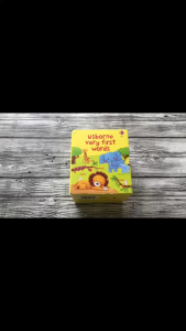 Sách Usborne Very First Words boxset 10 books nhập khẩu