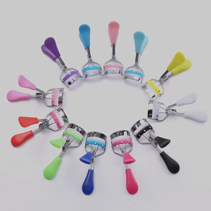 Penjepit Bulu Mata Curling Eyelash Curling dengan Sisir Jepit Penataan Lebih Rapih - Warna Random
