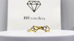 MJ Jewellery 375/9K Gold Ring C22