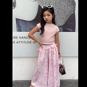 Chiffon Ice Silk Pants: A Stylish & Comfortable Choice for Girls