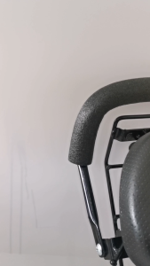 เบาะเด็ก พร้อมกันลาย ที่นั่งเด็ก เก้าอี้เด็ก Homda cilck 160/cilck i  เบาะนั่งเสริม เบาะนุ่มสบาย ไม่ขาดง่าย แถมฟรีสายรัด พร้อมน๊อตติดตั้ง