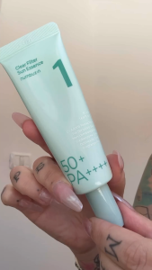 KEM/TINH CHẤT CHỐNG NẮNG NUMBUZIN NO1 PURE FULL CALMING WATER SUNCREEN/CLEAR FILER SUN ESSENCE SPF50+ PA++++ 50ML