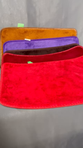 Thảm chùi chân hình bàn chân lông mềm mượt kích thước 40x58.5cm