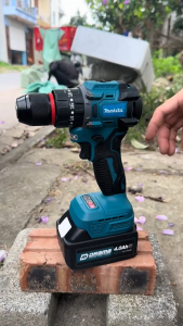 Máy khoan pin Makita M-01 Không chổi than Đầu kẹp autolock Có khóa trục Chân pin phổ thông