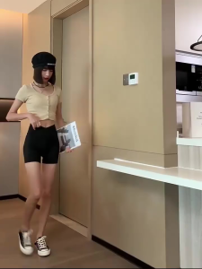 FitYoga Shark Pants Women Thin Outwear Abdomen Shrinking Hip Lifting Safety Shorts Non Marking Anti Yoga Pants