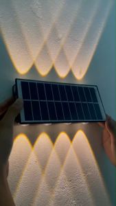 โคมไฟ LED พลังงานแสงอาทิตย์ Solar LED Lamp