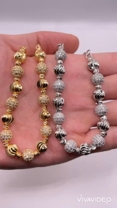 Lắc bi titan đính đá không gỉ Vòng tay bi titan chuẩn màu 18k và bạch kim kiểu dáng sang trọng trangsucmoiluatuoi.RIN