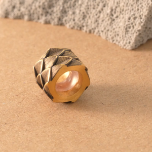 Chow Sang Sang 周生生 XL Charme Noir 999 Gold Dragon Scale Charm 94750C  (Bracelet Not Included)