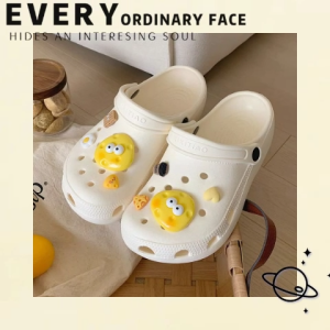 DMshoes   ขายดี รองเท้าแตะแฟชั่นแบบสวม ทรงสวย พื้นนิ่มใส่สบาย พร้อมการ์ตูนติดลายชีส ติดแล้วน่ารักเข้ากันลงตัวมาก รุ่นที่สาวๆไม่ควรพลาด