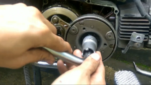 FEI CHI Kunci mahkota kopling Honda Supra X 125 Karisma Blade Tiger dll..