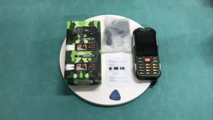 YEEMI Q9-1 โทรศัพท์มือถือเครือข่าย 4G หน้าจอ 3.5 นิ้ว รองรับซิมการ์ด 2 ซิม แบตเตอรี่ใช้งานได้ยาวนาน 4500 mAh ปลดล็อกด้วยบลูทูธ