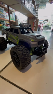 MOBIL RC SULONG SPEED 25KM