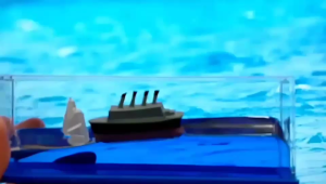 JFactory Pajangan Kapal Pesiar Titanic Cruise Ship Hourglass Decoration untuk Dekorasi Meja dan Ruang Kerja