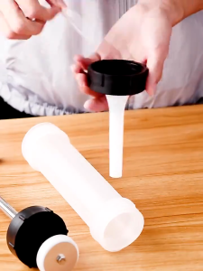 【BHQ&HOME】เครื่องยัดไส้กรอก กระบอกอัดไส้กรอก อุปกรณ์ทำไส้กรอก เครื่องเตรียมอาหารในครัว อุปกรณ์ทำใส้อั่ว ไส้กรอก 3 หัวเปลี่ยนได้