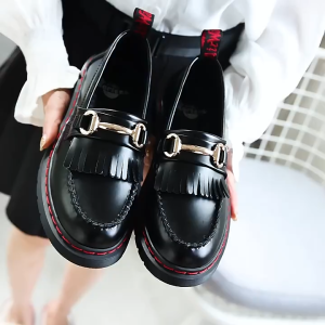 Stylish Casual Ankle Boots Soft Leather Material British Style Student Shoes Loafers Genuine leather shoes Adrian Dr. Martens