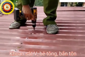 Máy khoan pin Dewalt 72v hàng chính hãng nhập ngoại máy khoan cầm tay 3 chức năng có búa tặng kèm phụ kiện 24 chi tiết bảo hành 24 Tháng
