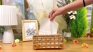 Kotak Tisu Mewah -Kotak Tissue Estetik/tempat tissue gold / Kotak Tisu Estetik Mewah / Kotak Tissue Kristal /Tempat tisu emas