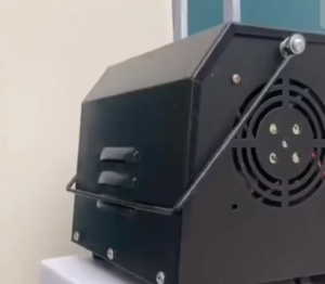 Máy là mỏ gà vịt bán tự động 200 w 2 người cùng làm có quạt gió bên trong tặng 2 lưỡi sơ cua - Bảo hành 12 tháng