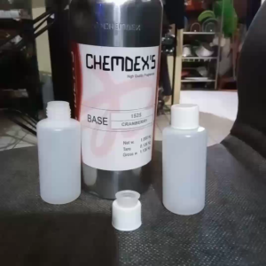 BIBIT BIANG PARFUM CHEMDEX wangi searah CRANBERY (isi 100ml) MURNI AROMA SEARAH CRANBERY PRODUK CHEMDEX REPACK 100 ML LABOR TANPA CAMPURAN ALKOHOL DAN LAINYA GARANSI UANG KEMBALI AROMA SEARAH CRANBERI SILAHKAN DIKEMBALIKAN JIKA PARFUM TIDAK MURNI