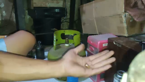 Alat isi ulang gas kaleng portable refil gas kaleng portable simpel